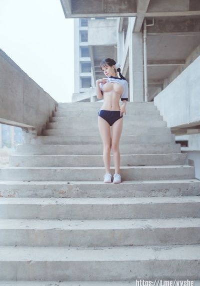 白丝裤袜校服露自慰喷水_BD韩语影视在线观看