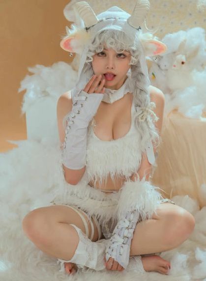 五月丁香啪啪亚洲蜜臀AV_剧情片免费全集观看