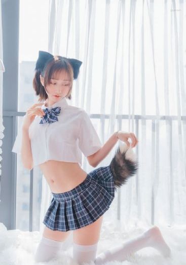 а中文在线中文妞干网观看在线_720免费观看最新