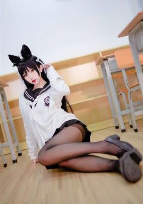 老师脱内衣给学生摸露出奶头_720神马影院手机在线